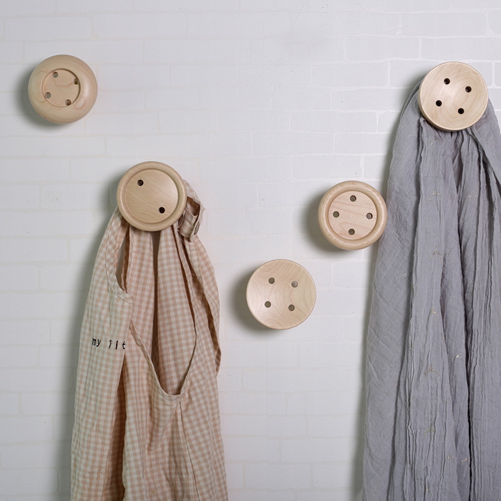 1pc Wooden Button Coat Hooks Wall Mounted Coat Hanging Hooks For Living Room And Bathroom Delicate Coat Hanger