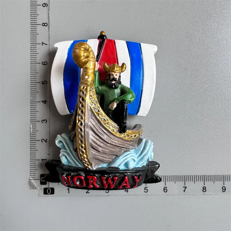 Fridge magnets Budapest Cordoba Tahiti Luxembourg Jamaica Portugal Indian Denmark Armenia Marseille Iran Morocco Norway Latvia: Burgundy