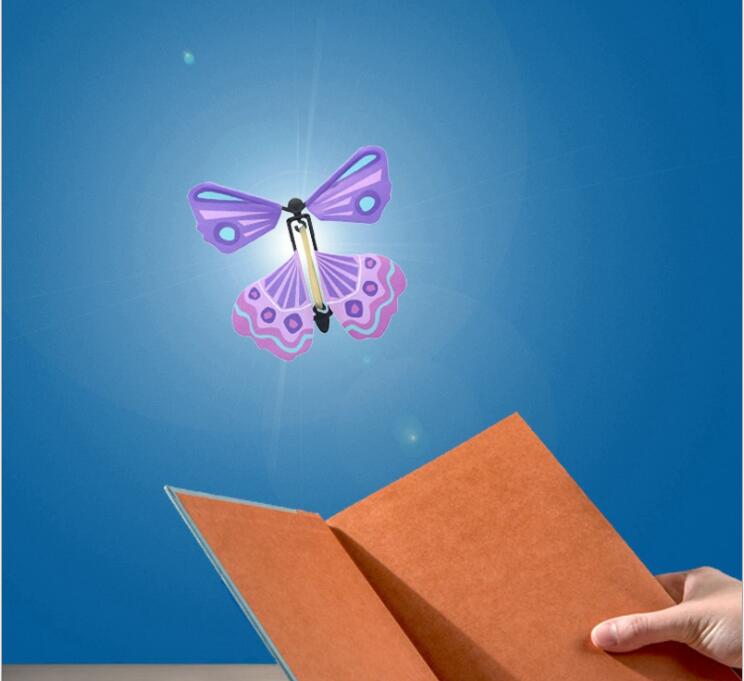 1pc Magical flying butterfly simulation children's toys puzzle fun whole decompression magic props trick