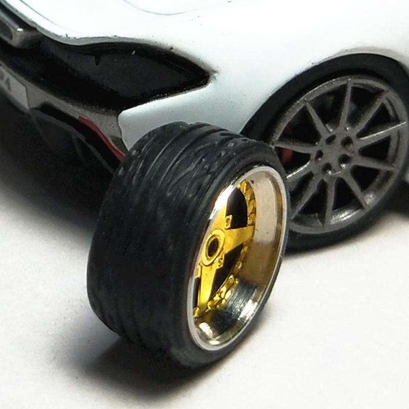 Stijl 1: 64 Model Gemodificeerde Band Diecasts Alloy Wheel Tire Rubber Speelgoed Voertuigen Algemeen Model Van Auto Veranderen Accessoires