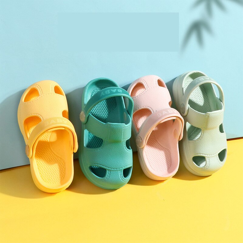 Zapatillas de casa de verano para bebé, zapatos de suela suave de EVA para jardín, sandalias antideslizantes para exteriores, zapatos de playa para niños
