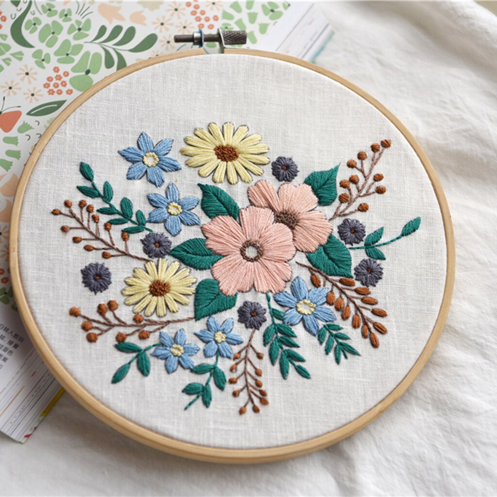 Full Range of Embroidery Starter Kits Flower Pattern, DIY Needlework Kits for Beginners, Handicraft Lovers, Adults