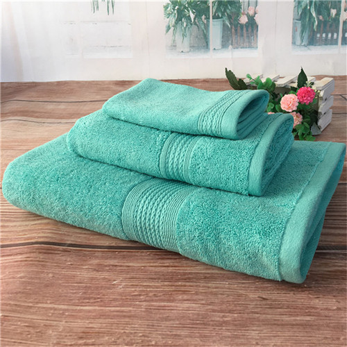 Set van 3 Effen Kleur Katoenen Handdoek Voor Volwassen Xinjiang thuisgebruik Amerikaanse Stijl Katoenen Handdoeken Gezicht Handdoeken en vierkante Handdoeken: Green