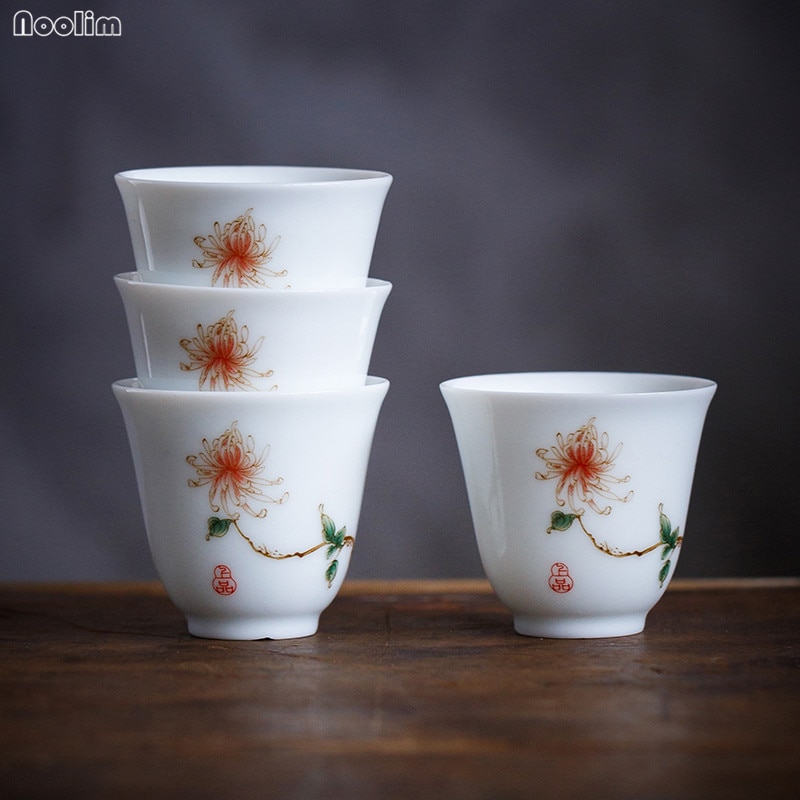 NOOLIM Blauw en Wit Porselein Cup Keramische Hand Geschilderd Bamboe Chrysant Orchidee Thee Cup Kung Fu Thee Set Drinkware