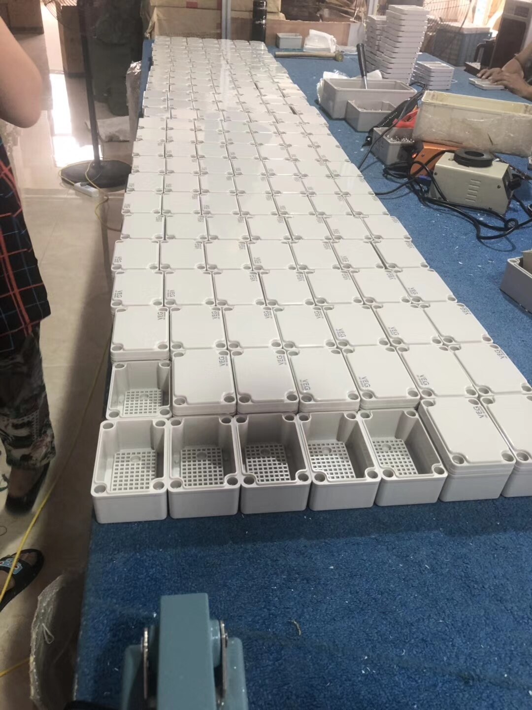 Free Factory ABS Waterproof Enclosure Box IP65 Plastic Junction Box Outdoor Electronic Poly-Carbonate Case