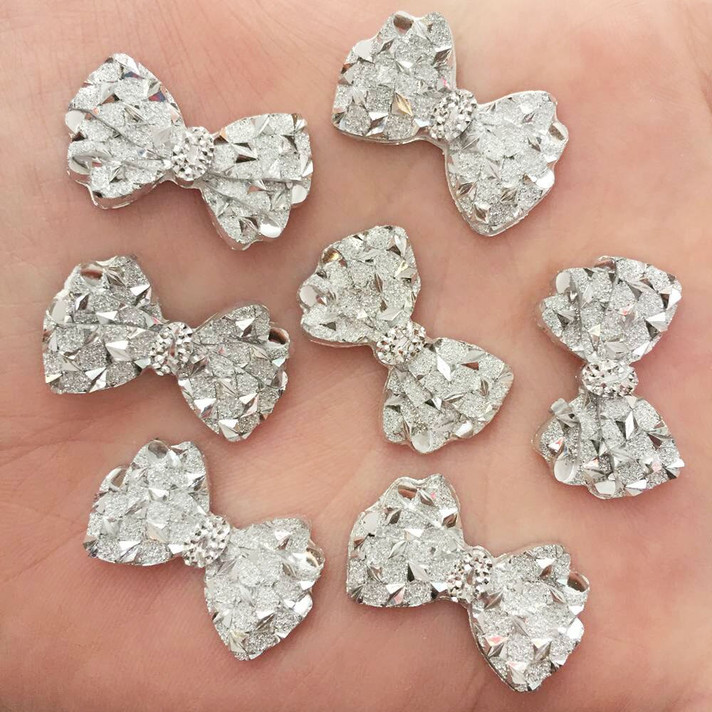 40 Pcs Resin Leuke zilveren Boog Flat terug rhinestone scrapbook DIY Bruiloft applique ornament haarspeld accessoires Ambachten SF549