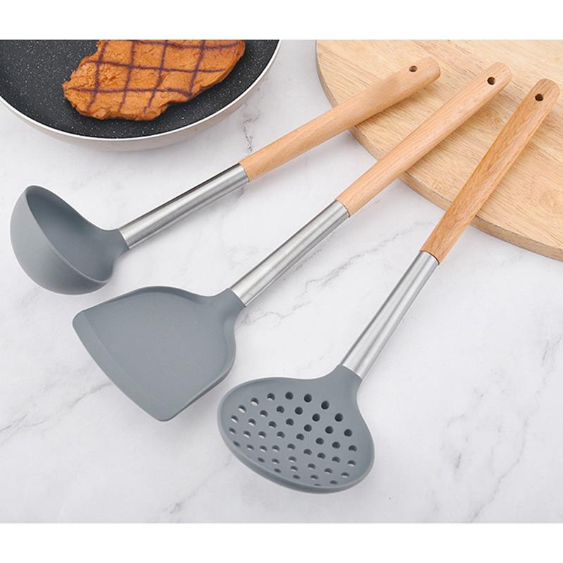 Stainless Steel Kitchen Utensil Non Stick Wooden Long Handle Soup Ladle Frying Spatula Slotted Spoon Useful Kitchen Cooking Tool