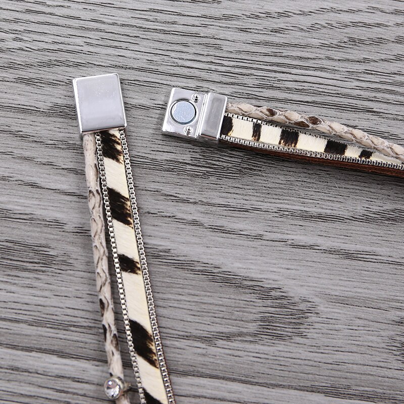 STRATHSPEY-Pulseras envolventes multicapa para mujer, pulsera de cuero con estampado de animales, brazalete Vintage de diamantes de imitación, joyería de cebra