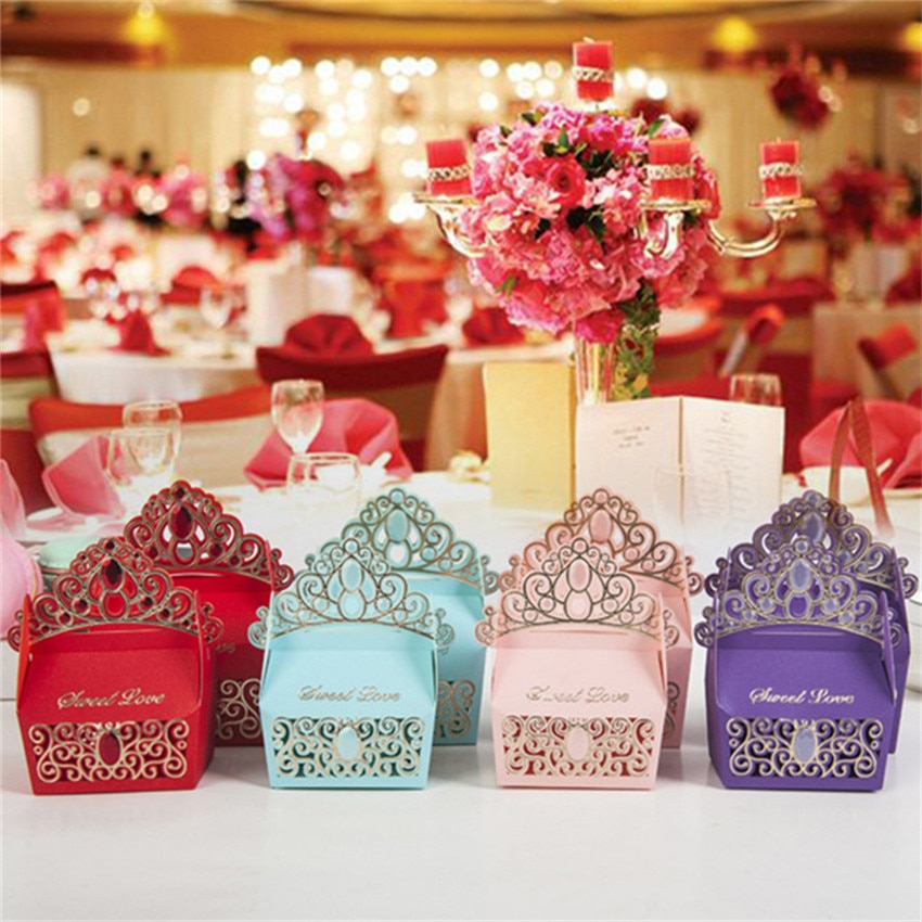 50 stks/partij Sweet Love Wedding Candy Dozen Golden Crown Europese Trouwbedankjes Box Wedding Party Favor Decoratie