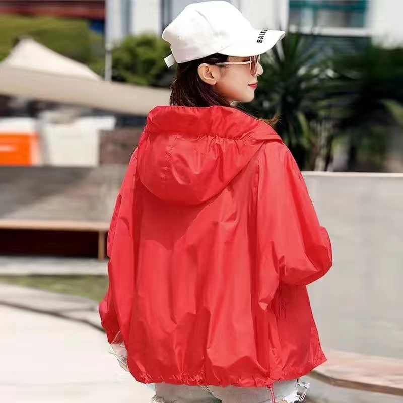 Casaco protetor solar fino para mulheres, tamanho grande, roupas de proteção solar, jaqueta Joker, blusa feminina, moda verão, nova, 2024: 4XL / Preto