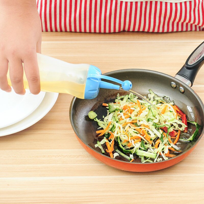 BBQ Condiment Ketchup Sauce Dispenser Bottles Olive Oil Dispensing Bottle Mayonnaise Squeeze Jar with Cap White Kitchen Gadget