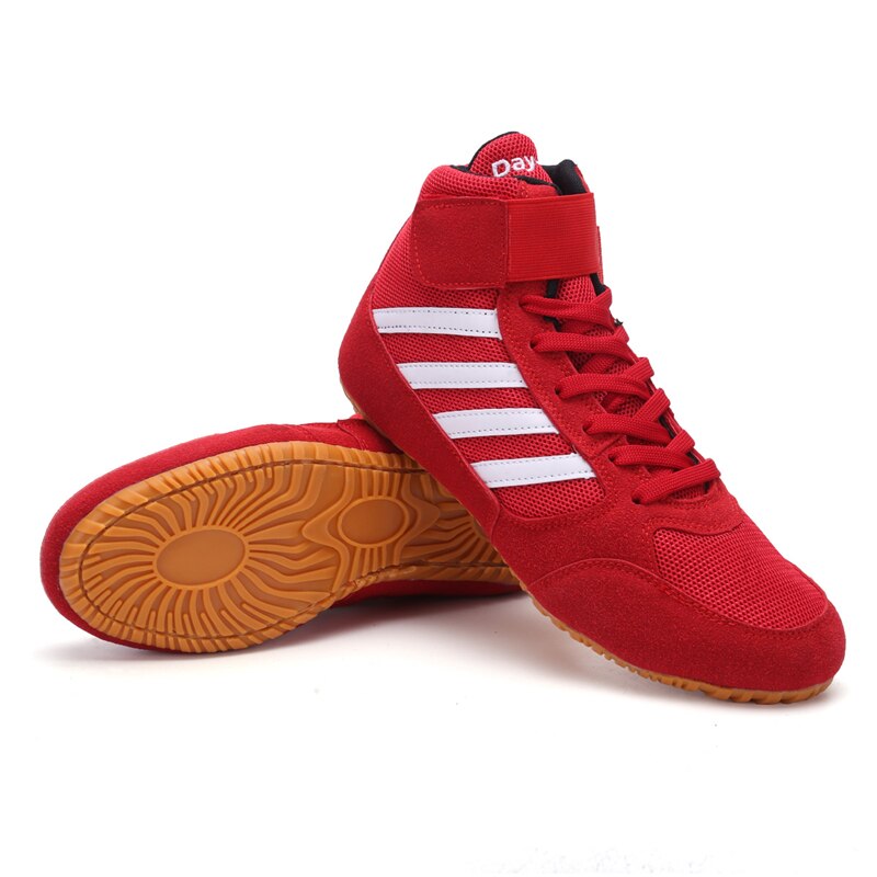 Nuovi Ragazzi Rosso Scarpe Wrestling Professionale Guantoni Da Boxe Combattimento Stivali Unisex antiscivolo Sport Scarpe Da Ginnastica di Sport Scarpe Wrestling