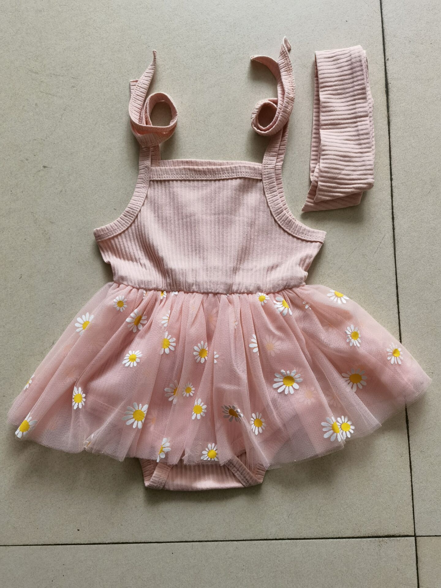 2Pcs Baby Girls Summer Outfits Cute Self Tie Strap Sleeveless Daisy Print Tutu Romper with Headband Set