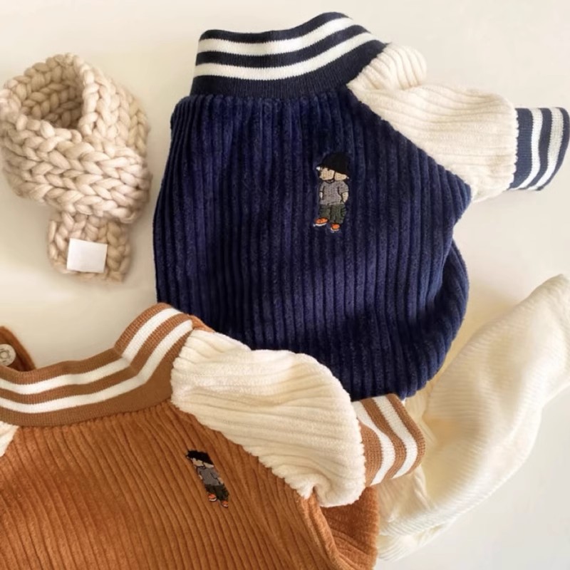 Bordado dos desenhos animados cão uniforme de beisebol inverno quente roupas para cães moda filhote de cachorro casaco engrossar macio gato casaco trajes para animais de estimação