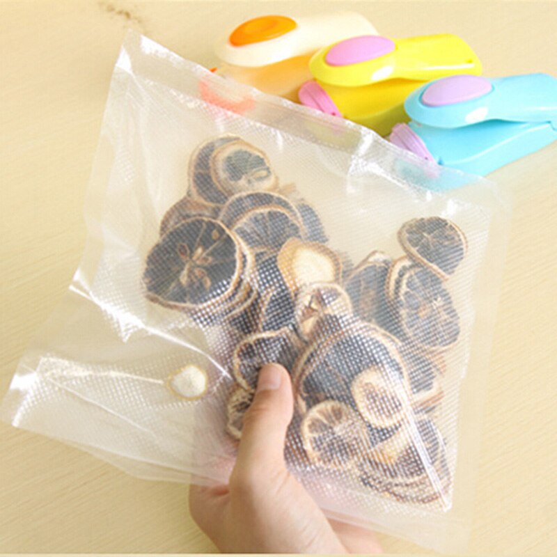 Mini tapabocas para el hogar, máquina taponadora portátil de plástico para sellar alimentos, ahorro de alimentos, almacenamiento para bolsas, paquete de herramientas para el hogar, 1 unidad