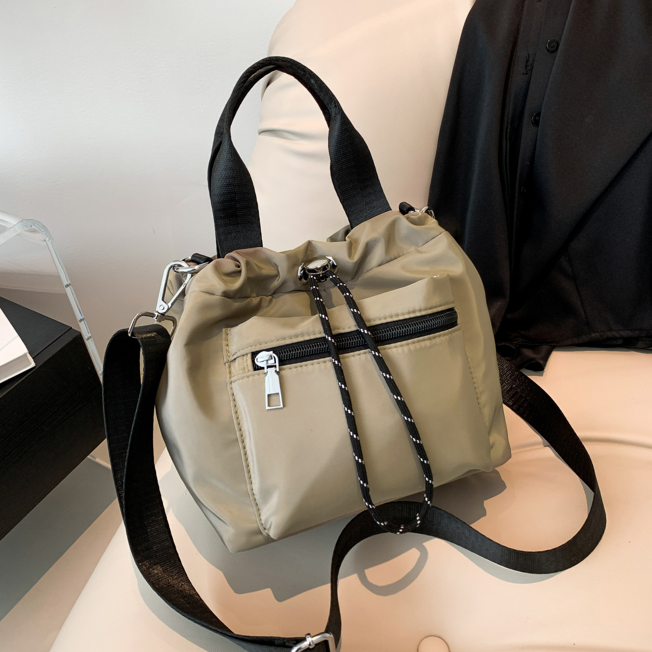 1pcs Dames crossbody bagfashion Crossbody Tas Modieuze Emmer Tas Dames schoudertas dameshandtas