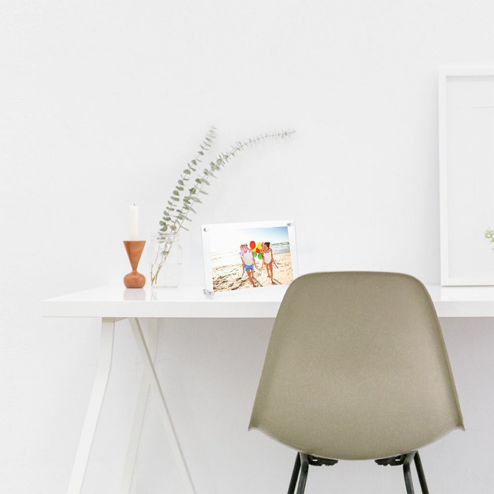 Acrylic Photo Frame with Metal Screws Prexiglass Picture Sign Display PF002