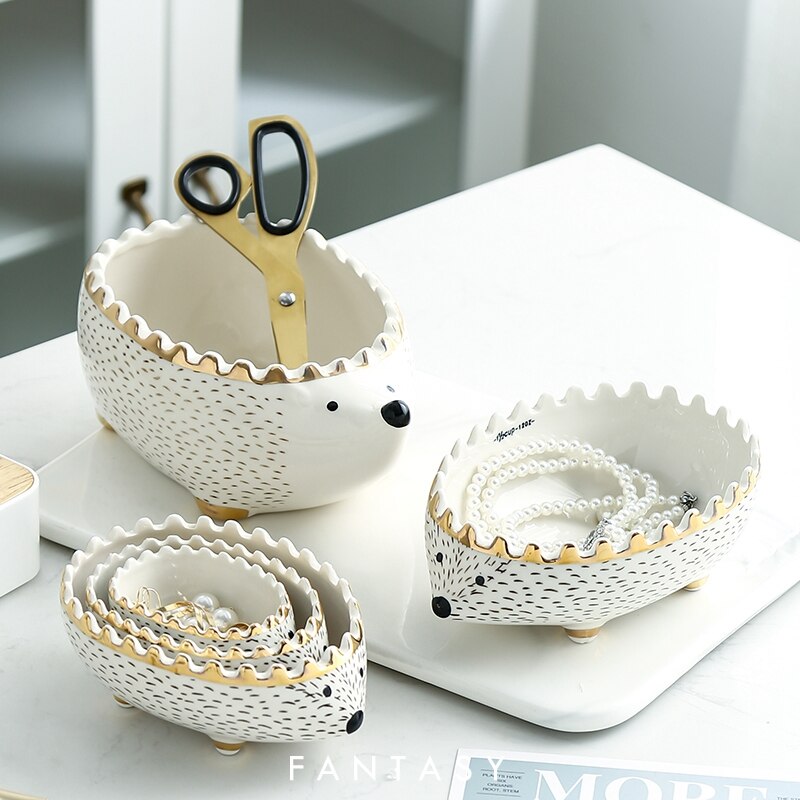 Nordic hedgehog hamster food box jewelry storage box ceramic key Storage bucket eating bowl Fruit salad bowl LB43011 trinket box
