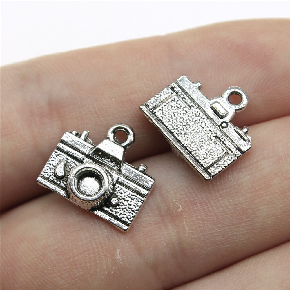 Wysiwyg 10 st 15 x 14mm antik silverfärg antik brons kamera hänge kamera charm hänge kamera hängen charm: Antik silverpläterad