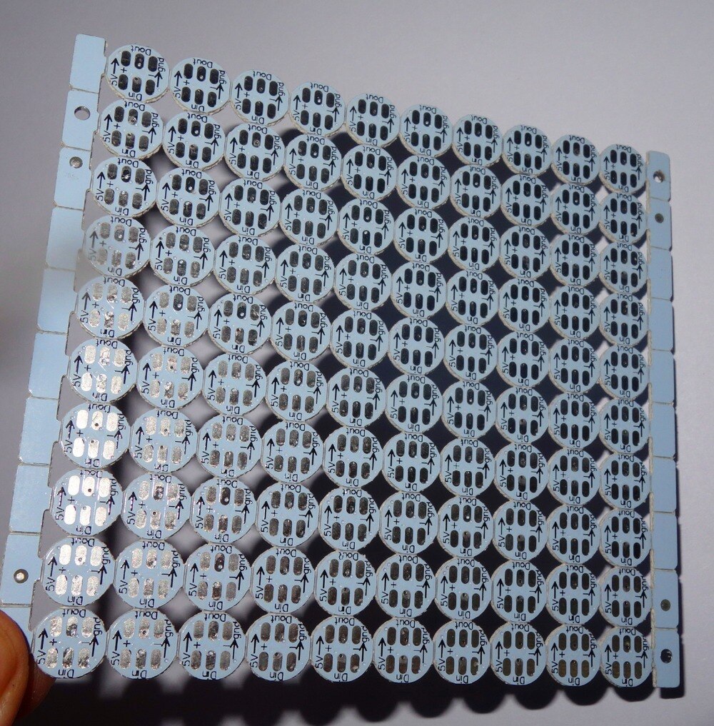 SK6812-RGB adressable led avec dissipateur thermique (10mm * 3mm); entrée DC5V; 5050 SMD RGB avec circuit intégré SK6812;