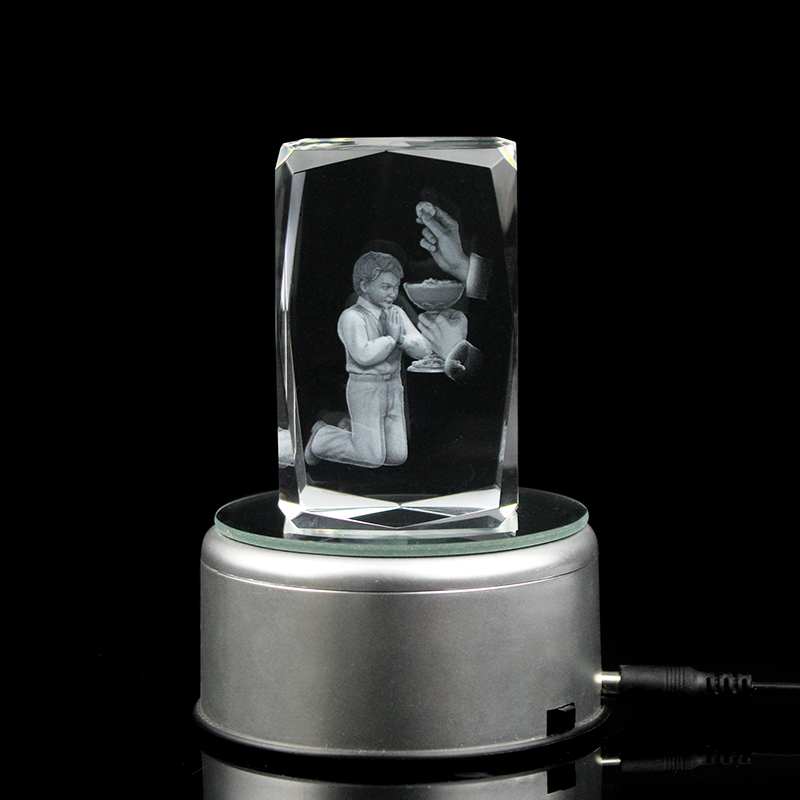 Colorful Crystal Engraving 3D Photo Cube Holy Communion Souvenirs With Led Light Base