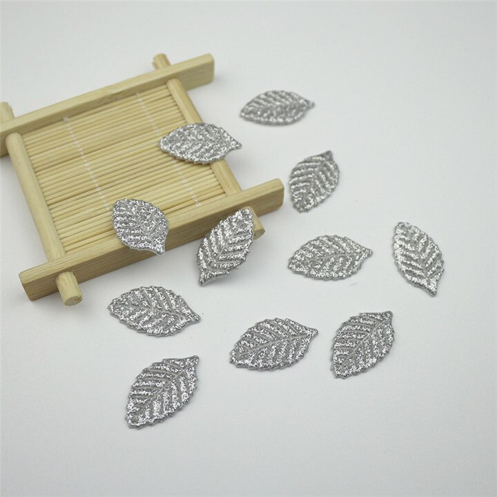 50 piezas accesorios para la cabeza hojas de purpurina DIY manualidades hoja Artificial prenda pelo Pin decoración niños Scrapbooking materiales: Silver Leaves