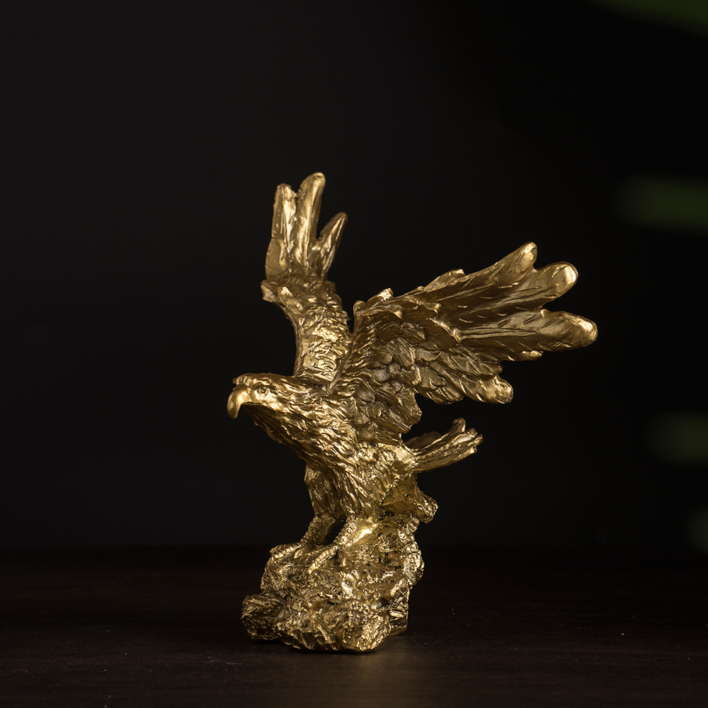 Estatua de águila dorada de resina americana de NORTHEUINS, colección de modelos artísticos de animales, adorno para el hogar, oficina, escritorio, figuritas de decoración Feng Shui