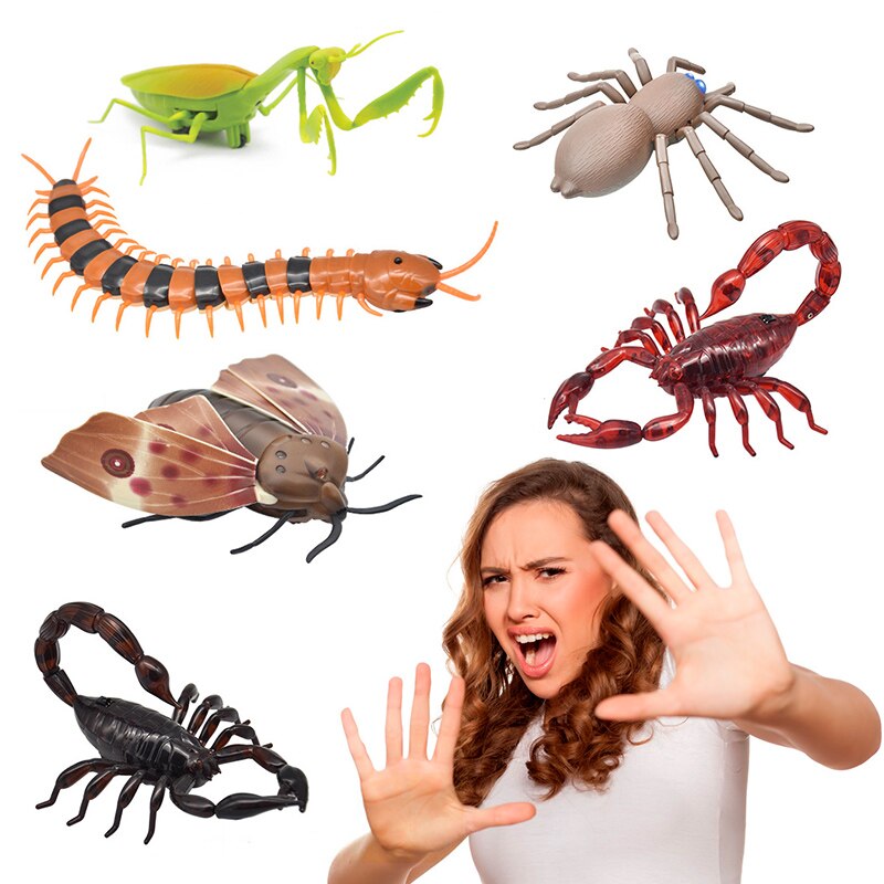 1 Pc Tricky Spoof Horror Dier Afstandsbediening Insecten Speelgoed Model Spider Schorpioen Hagedis Locust Dieren Figuren Office Prank Speelgoed