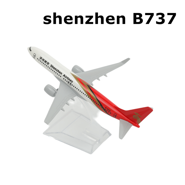 Miniatura dell&#39;ornamento del ricordo da collezione di aviazione del mondo di 15cm del modello 15cm della lega dell&#39;aeroplano della cina south Airlines B787: shenzhen B737