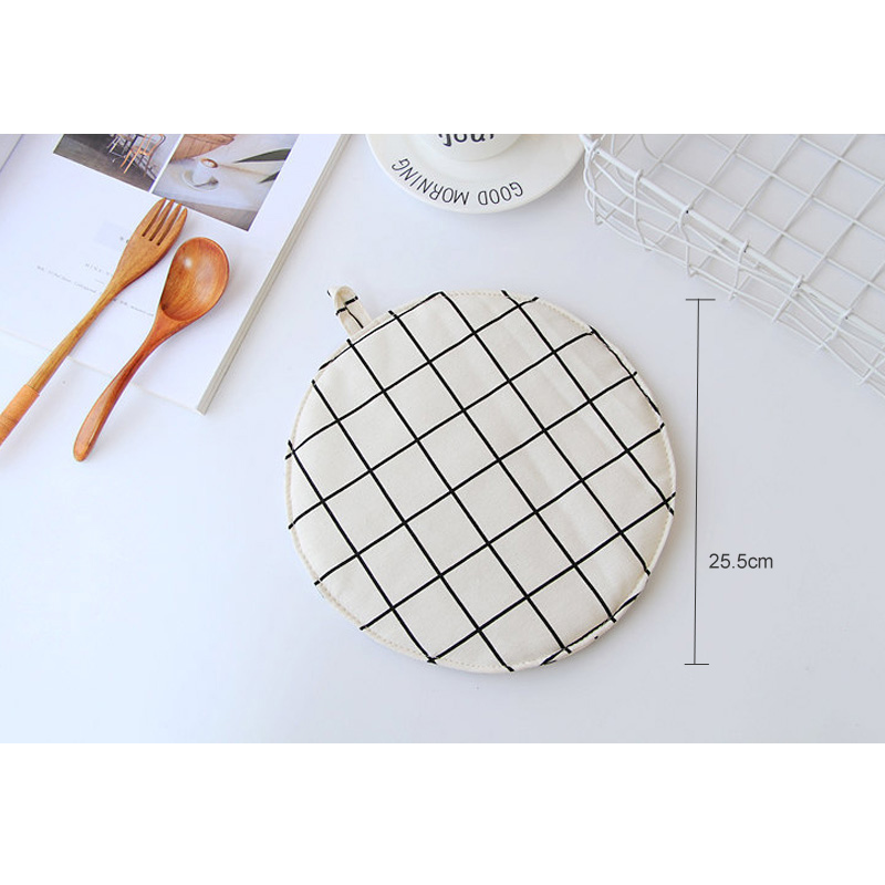 1 Piece Cute Non-slip Yellow Gray Cotton Nordic Kitchen Cooking Microwave Gloves Baking BBQ Potholders Oven Mitts: WHITE