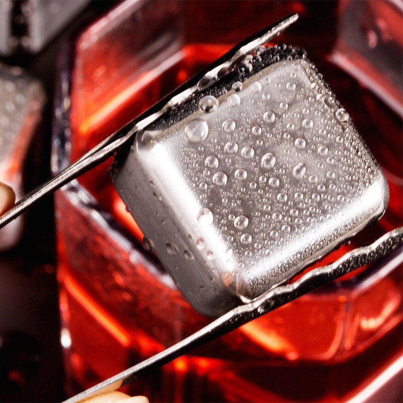 1PC Stainless Steel Whiskey Stone Ice Cubes Bar KTV Magic Supplies Wiskey / Wine / Beer Cooler Ice Rocks Whiskey Stones