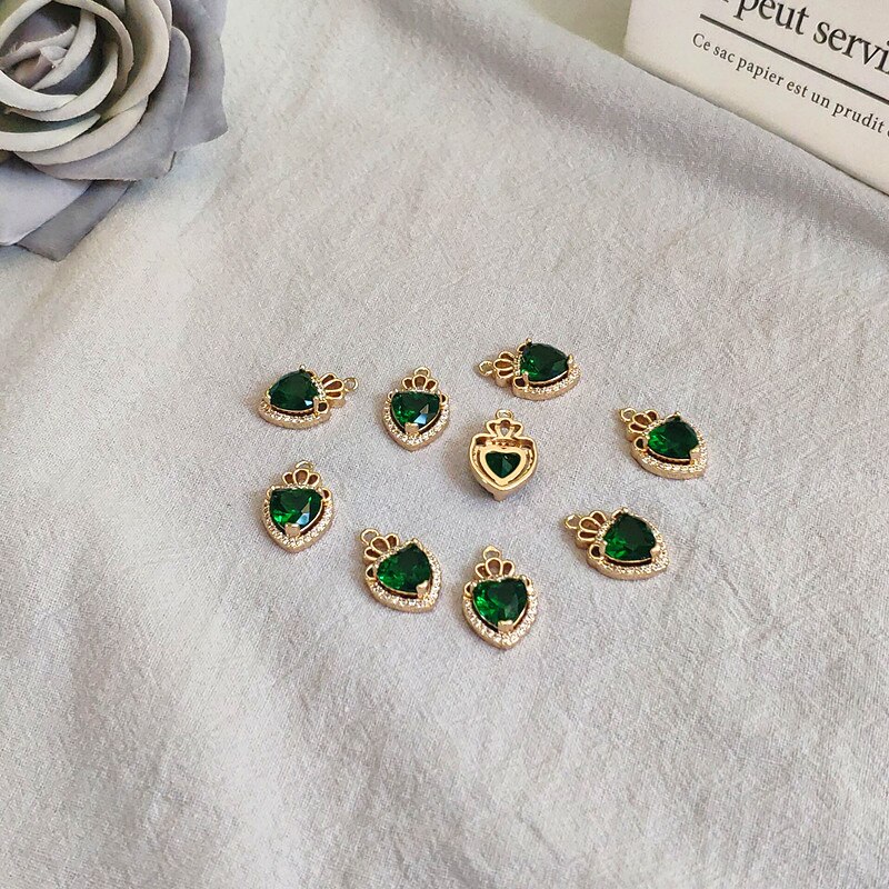 ! 18 x 11mm 50 stk krystall/kubikk zirconia hjerteform sjarm til øredobber gjør-det-selv deler, smykkefunn og komponenter: Mørk grønn