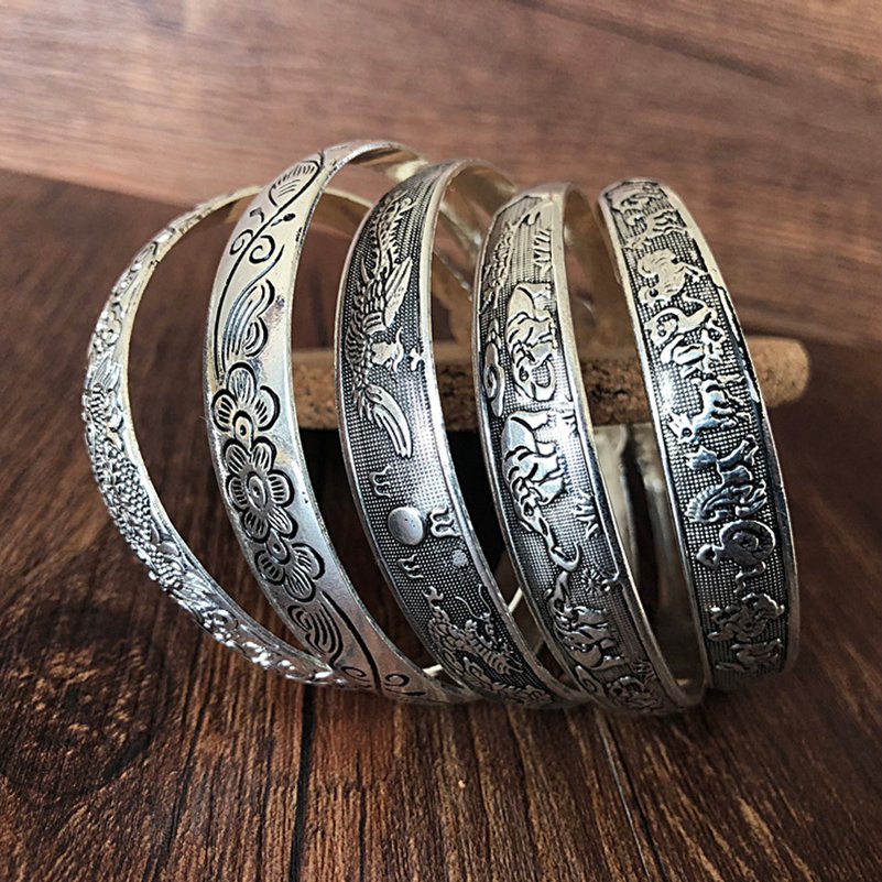 Nuevas pulseras Retro, brazaletes tibetanos de plata y Metal tallado, brazaletes de flores de elefante y pez, joyería gitana Vintage, para mujer