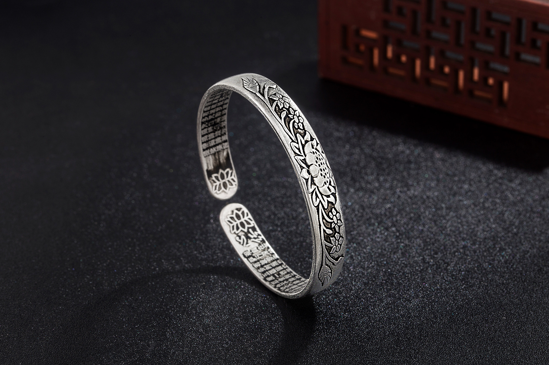 30% Verzilverd Retro Lotus Bloem Dames Bangle Sieraden Voor Vrouwen