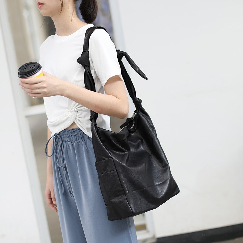 Kunstmatige Lederen Hobo Tas Voor Vrouwen Vrouwelijke Casual Leisure Soft Pu Lederen Slouch Tas Met Knoop Schouderriem Tiener Dagelijks tas: Black