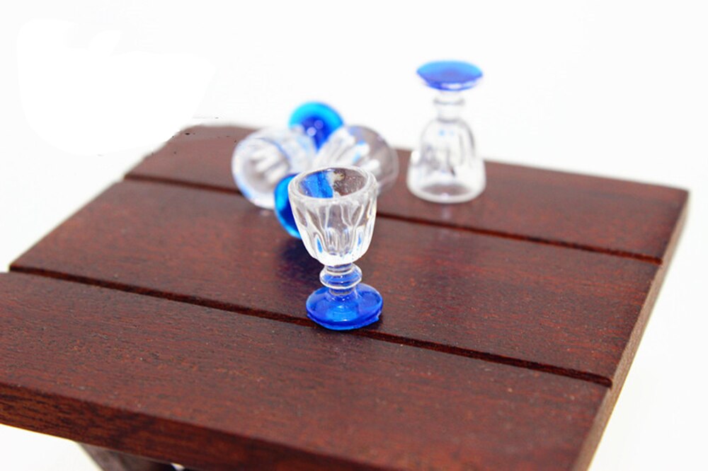 4Pcs 1/12 Dollhouse Miniature Accessories Mini Resin Wine Glasses Simulation Goblet Model Toys for Doll House Decoration