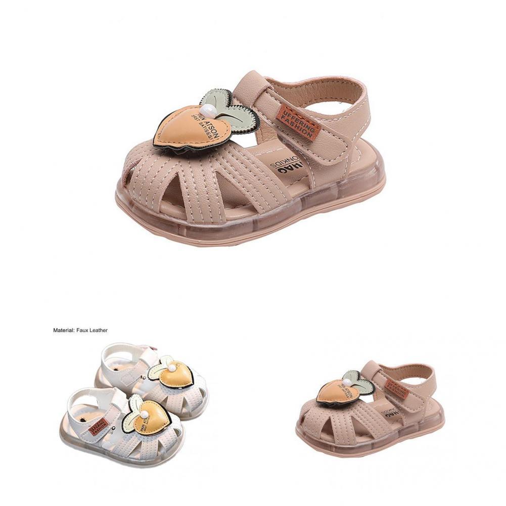 1Pair Practical Summer Beach Little Girl Sandals Summer Kids Shoes Cartoon Impact Absorption