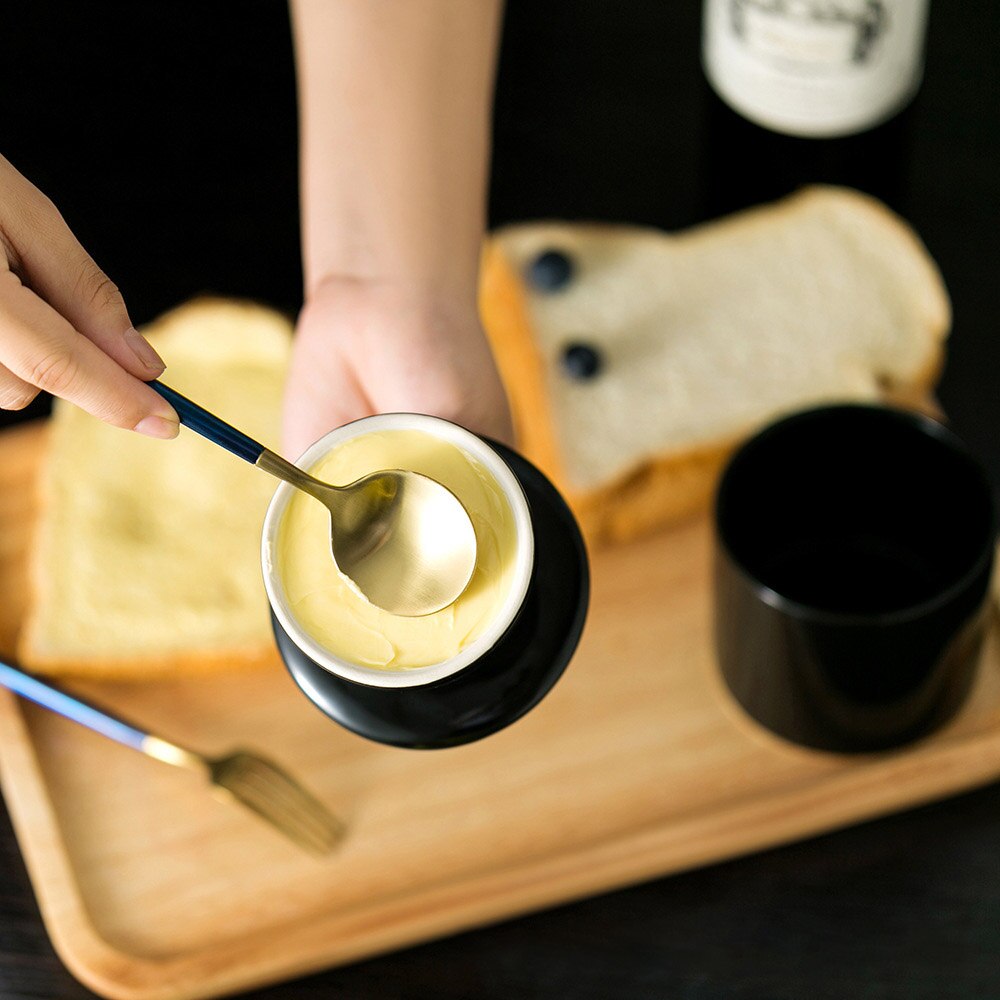1pc Butter Dish With Lid Ceramic Butter Container With Lid,White Porcelain Butter Keeper With Lid Lid For Refrigerator
