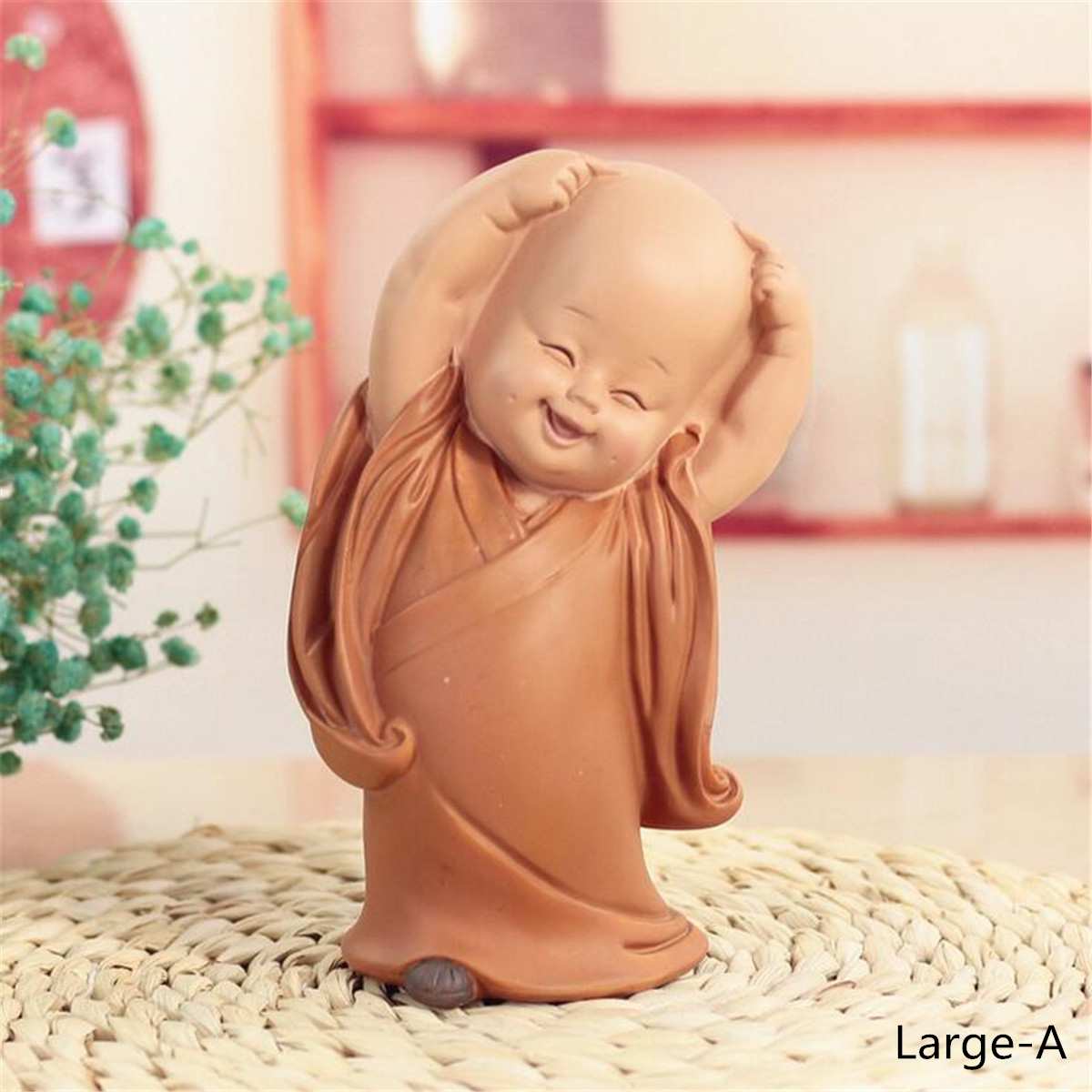 Liten munkskulptur kinesisk stil harts handskuren buddha staty heminredning tillbehör staty liten buddha staty: Stående höja händerna