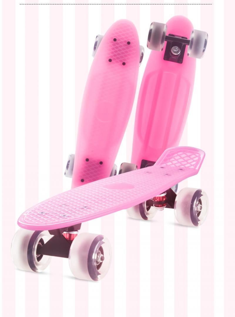 Flashing Skateboard Single Kicktail Mini Cruiser Rocker Board Plastic 4 Wheels Teenager Adult Sidewalk Skating Street 6 Colors