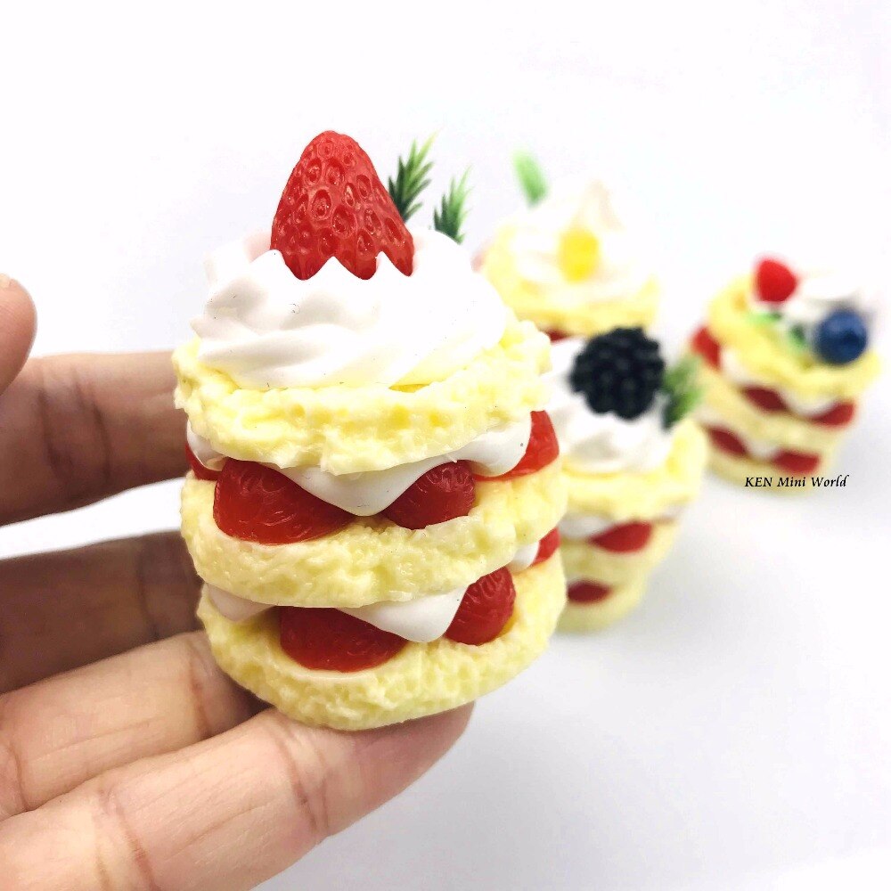 Nowy 2 sztuk/partia 1/6 skala miniaturowy deser śliczne 4 styl ciasto pączek dla Blyth Lalka Dom dekoracje udawaj jedzenie