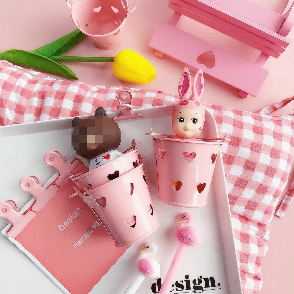 Sød pige hjerte mini pink stationær papirholdere spand opbevaring penneholder blød sød boks soveværelse opbevaring 6.0cm*5.5cm 1 stk.