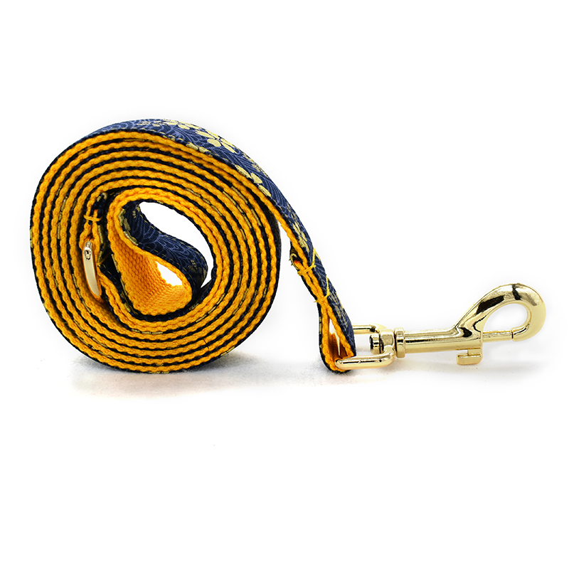 Collier à graver nom et identification du téléphone, nœud pour chien, chiot, boucle en métal, fabricant de collier à fleurs, prix d'usine, 4 tailles