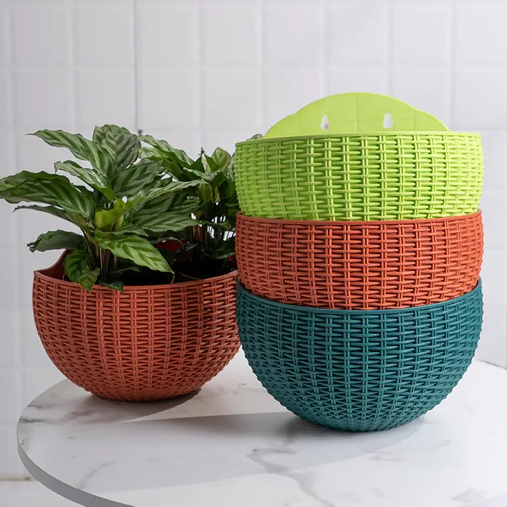 Flower Pot Exquisite Wall-mounted Plastic Wall Hanging Basket Flowerpot for Outdoor Garden Balcony Decoration Planter