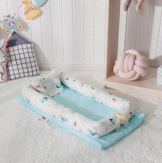 Krybbe sove kofangere baby bærbar tremme baby sove bomuld tremme beskyttelsesunderlag tegneserie print børneseng: Yhm 013d