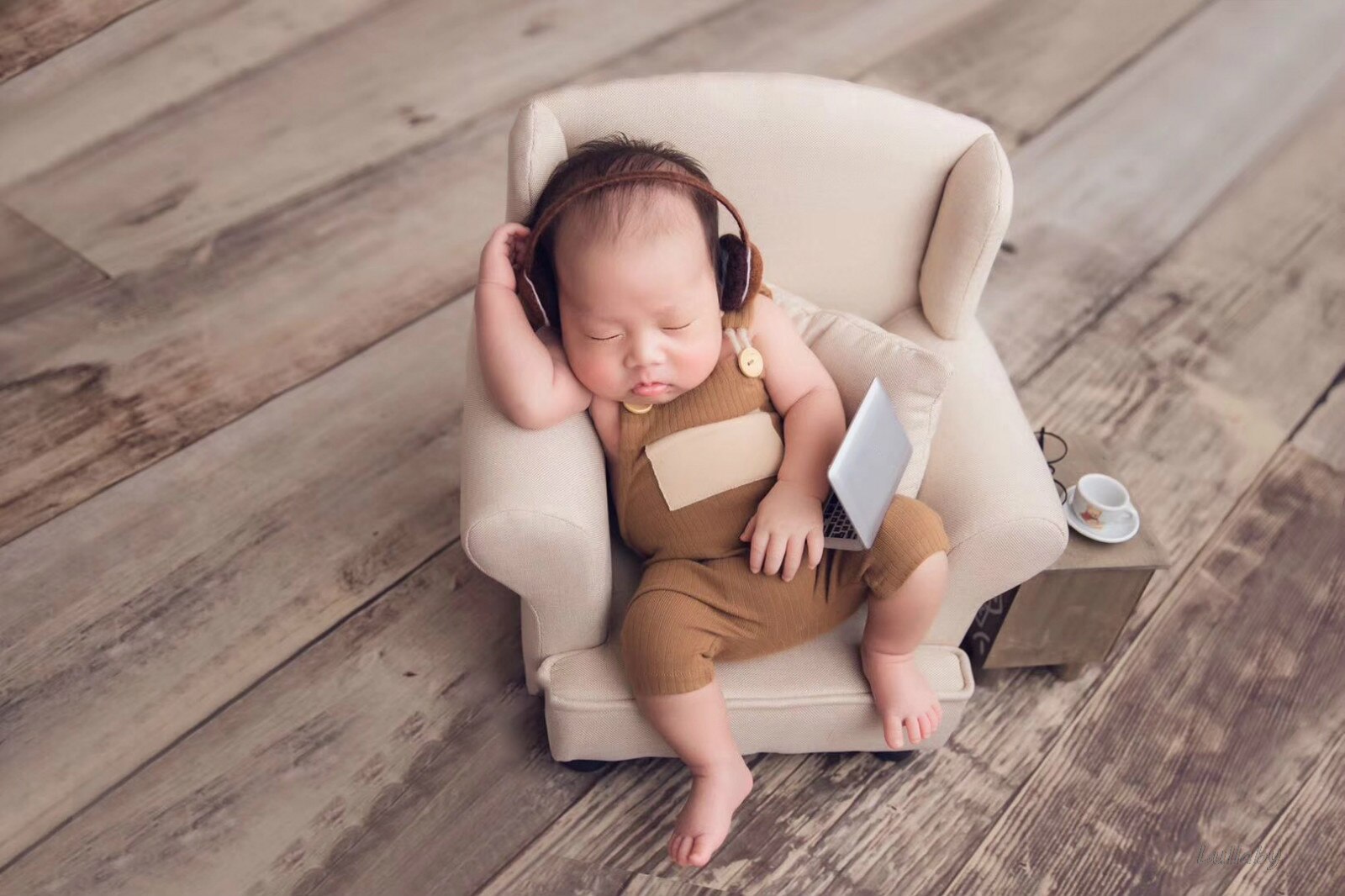 Mini laptop rekvisita nyfödd fotografering rekvisita spädbarn fotografering tillbehör rekvisita baby foto små rekvisita roman dekorationer