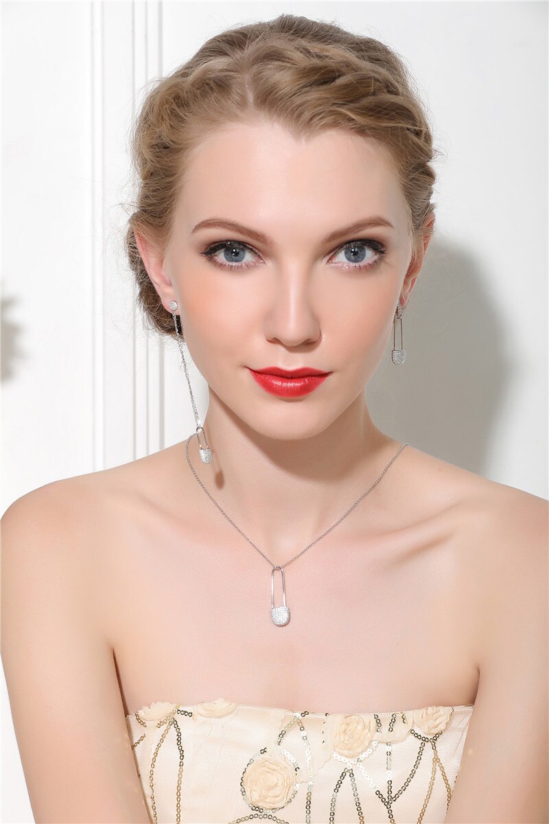 Ketting met 925 sterling zilveren paperclips en pins, merk monaco, roségoud,  s925 statement hangers en sieraden.