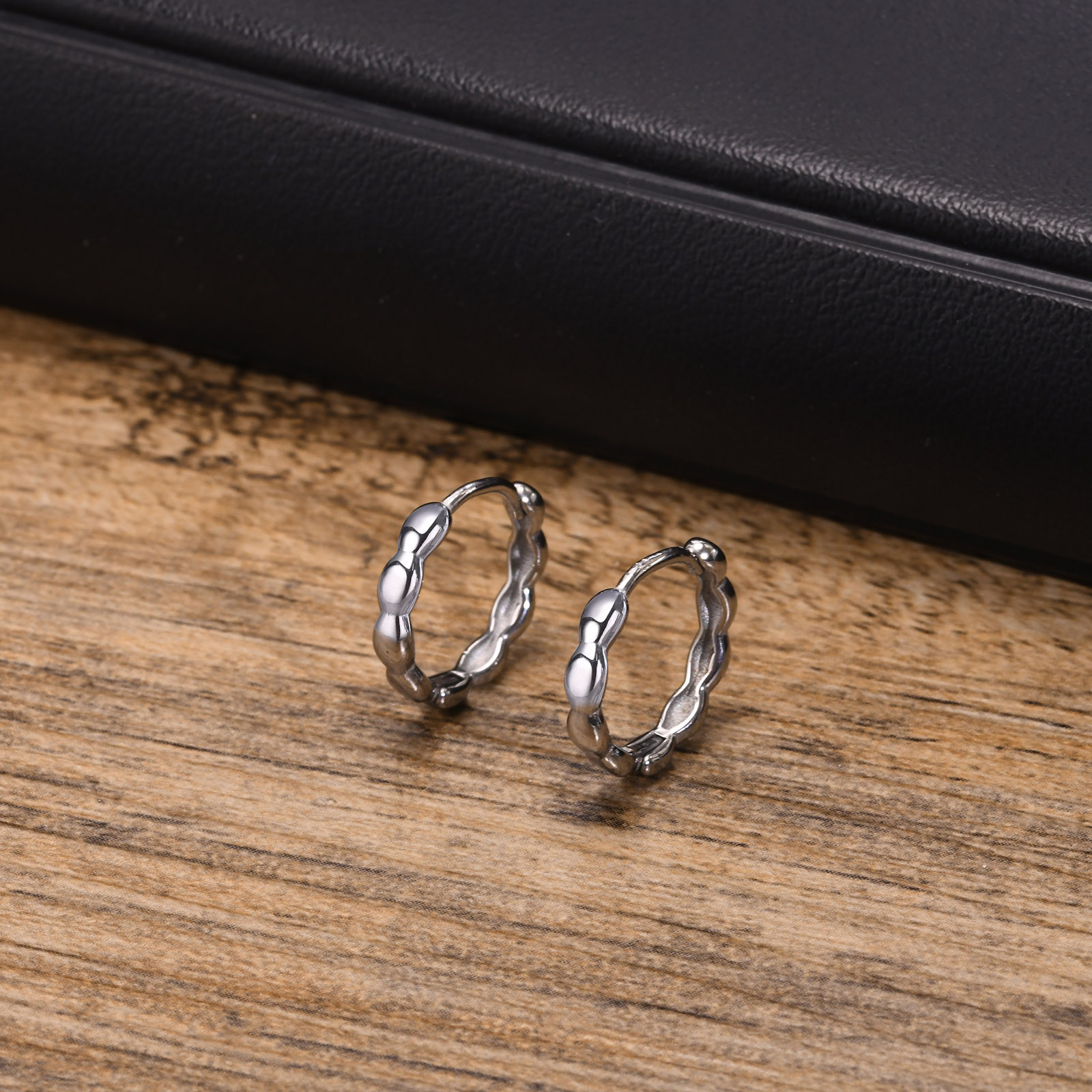Mannen Geometrische Oorringen Voor Vader Vader Echtgenoot Vriend Bff, Waterdicht Roestvrij Staal Ronde Oor Voor Hem Sieraden