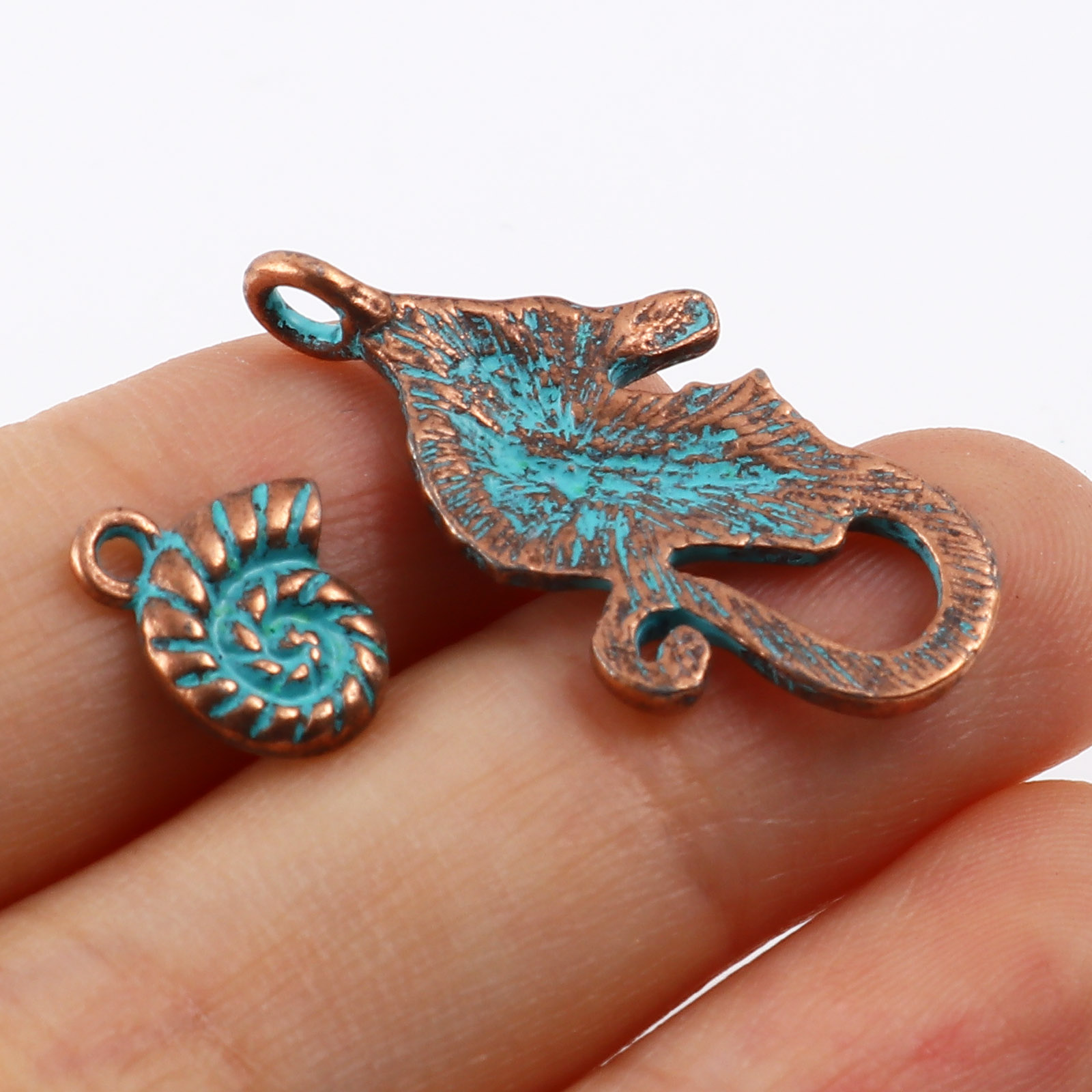 Dijes de Metal bohemios para hacer collares y pulseras, colgantes de caballito de mar de concha Multicolor, de joyería de , 10-20 piezas