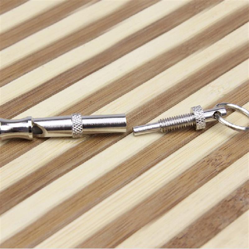 Bærbar metal hundetræning justerbar ultralyds fløjtehøjtræner (sølv)